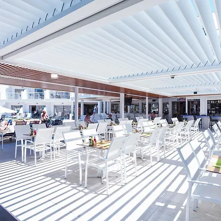 Hotel apartamentowy Playas Ca's Saboners 3*